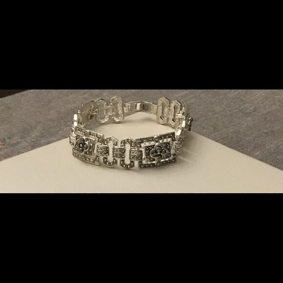 Silver Jet Crystal & Sim Marcasite Link Bracelet - Picture 2 of 3